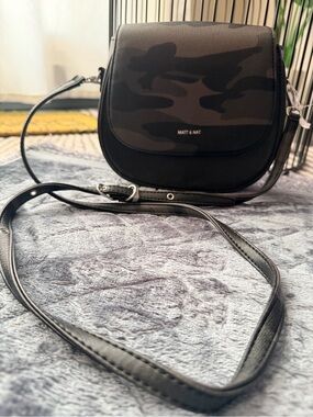 Matt & Nat Camo Flap Crossbody Bag | Vegan Leather | Sustainable Luxury